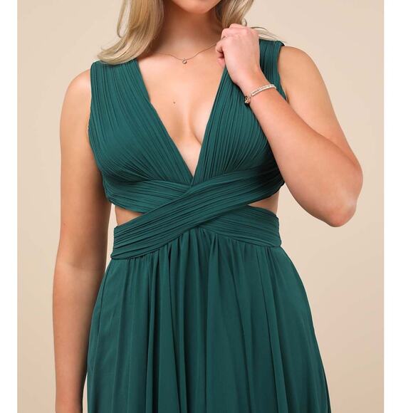Lulus NWT Vivid Imagination Emerald Green Cutout Plunging Twirl Maxi Dress Large - Picture 4 of 10